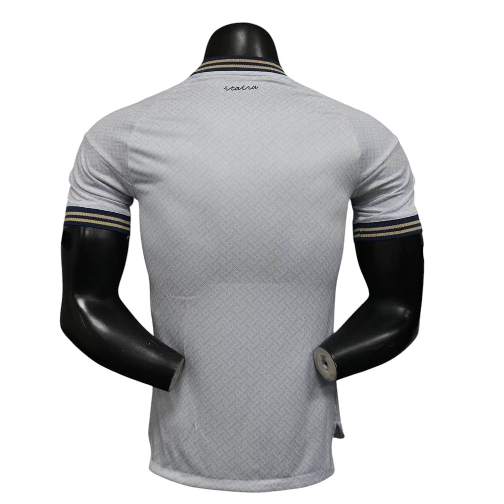 Italy away 2026