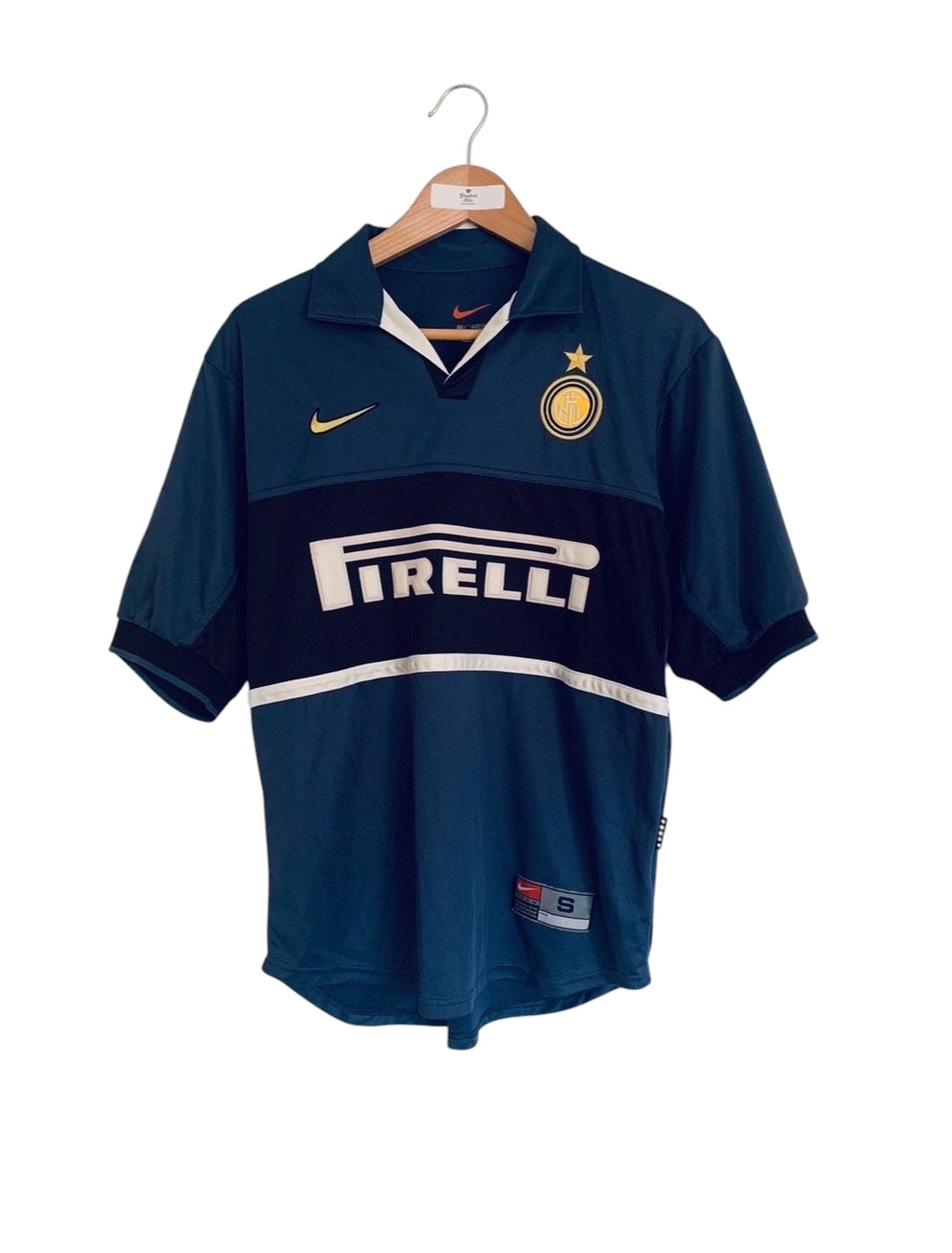 Inter Milan third 98-99