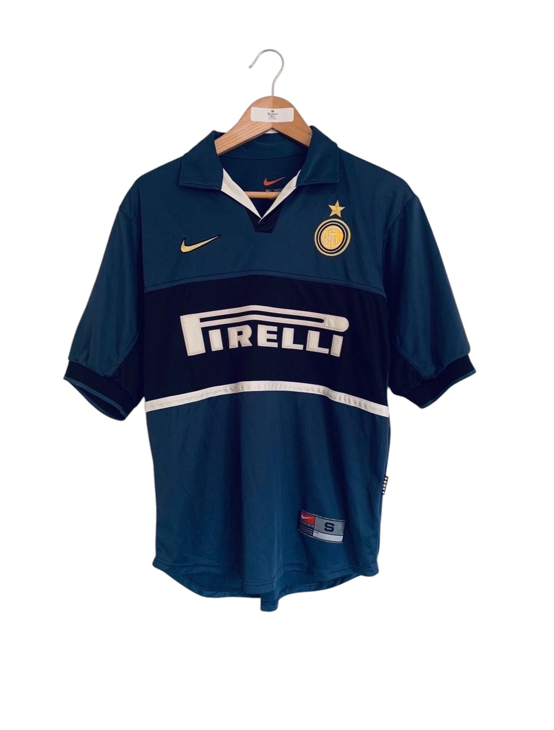 Inter Milan third 98-99