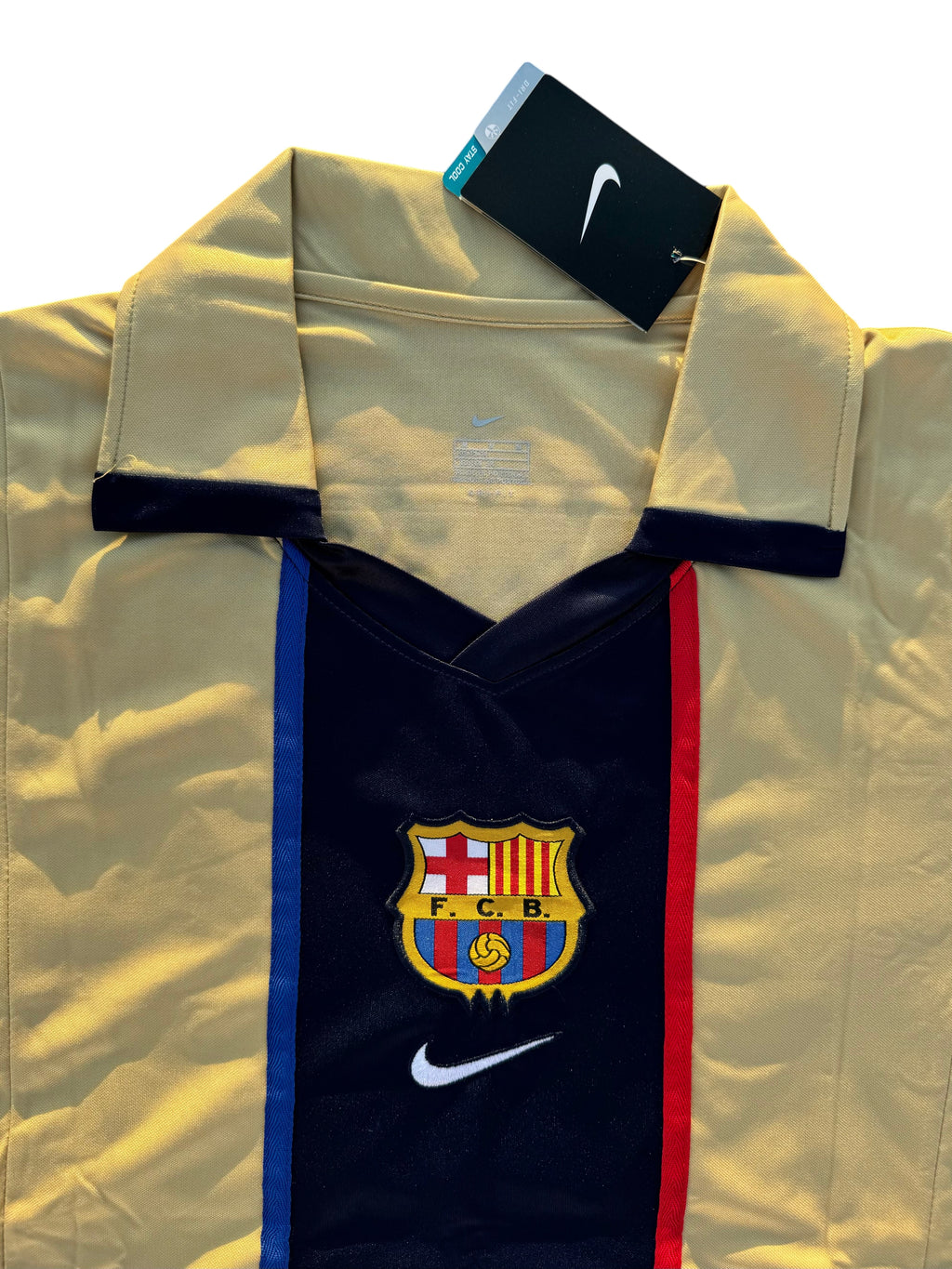 Barcelona away 2001-2