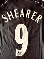 Newcastle away 2000-1 Shearer