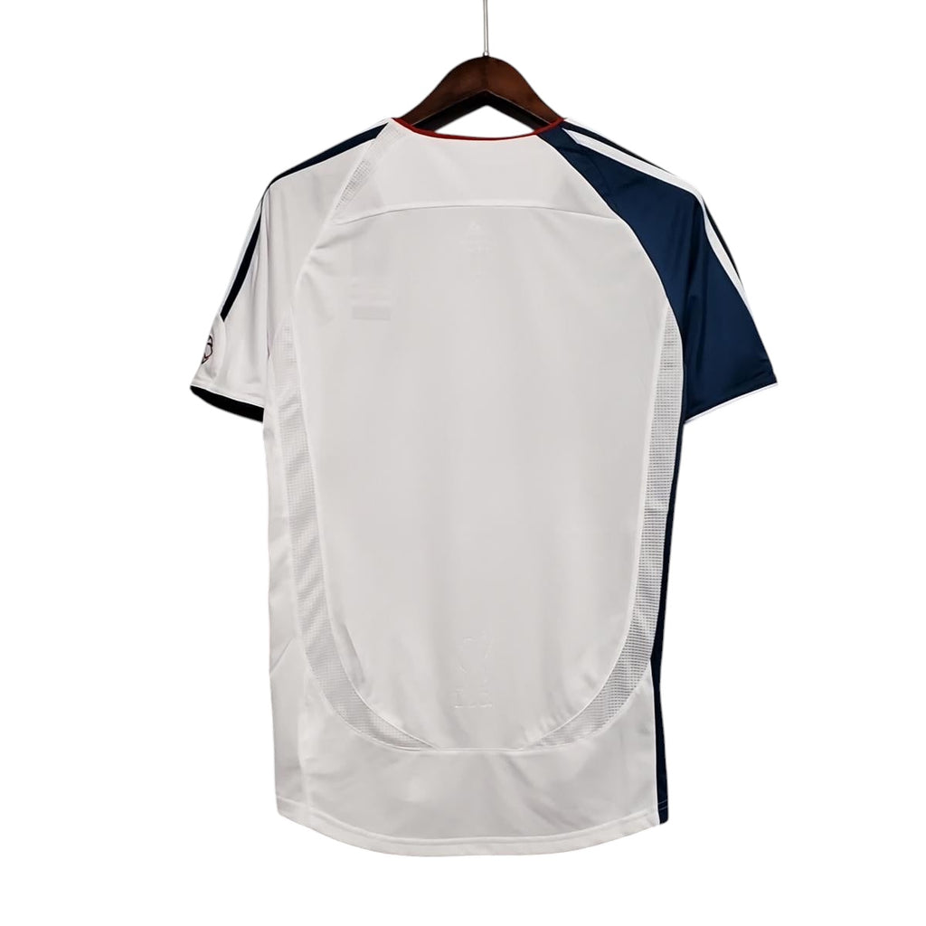 Liverpool away 2006-7