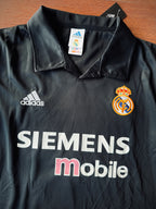 Real madrid away 2002-3 Ronaldo