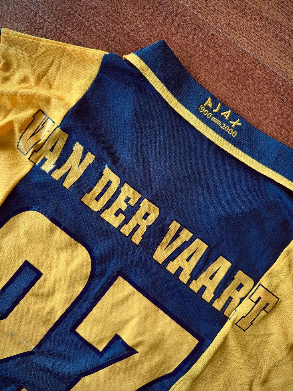 Ajax 2001-2 away Van Der Vaart