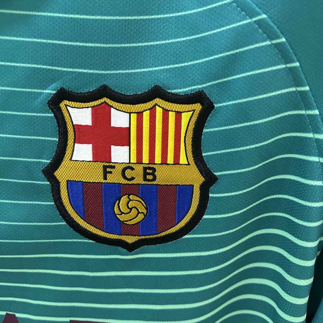 Barcelona away 2016-17