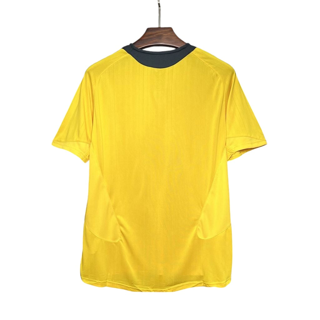 Arsenal away 2005-6