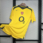 Arsenal away 2005-6