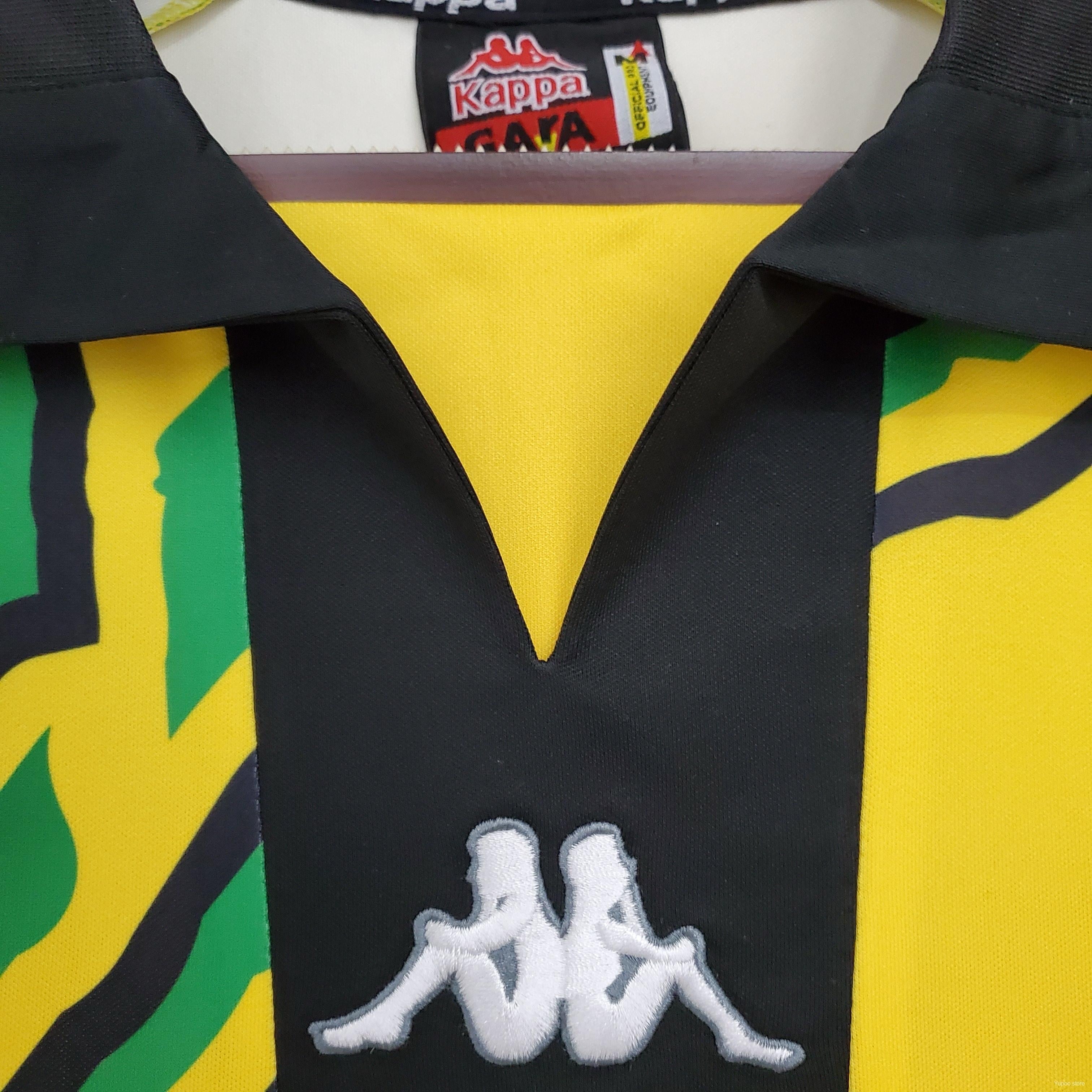 Jamaica 1998-99